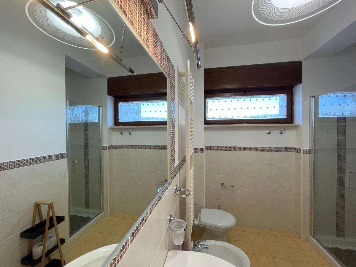 Casa Katiu' Due Camere Indipendenti In Appartamento Di 83 Mq 拉奎拉 外观 照片